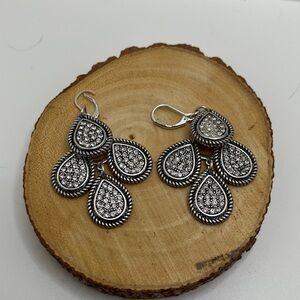 Elegant Vintage Silver Teardrop Earrings